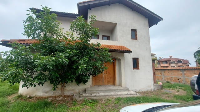 Двуетажна къща ново строителство в кв.Македонски, гр.Хасково, city of Haskovo - снимка 1