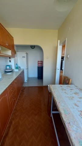 Просторен многостаен апартамент в кв.Училищни, гр.Хасково, city of Haskovo - снимка 3
