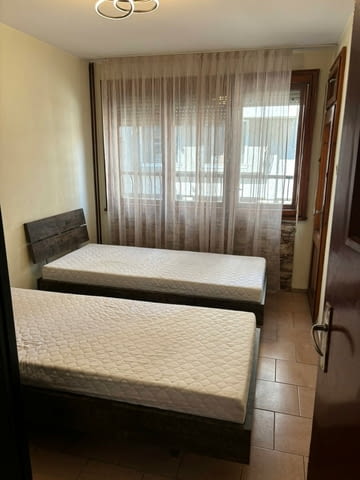 Даваме под наем тристаен апартамент в Кършияка 3-стаен, 100 м2, Тухла - град Пловдив | Апартаменти - снимка 8