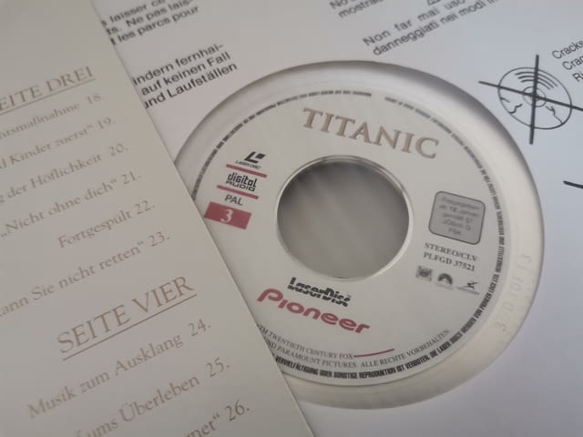 LASERDISC TITANIC Leonardo DiCaprio Kate Winslet Pioneer 2-Disc THX Edition - снимка 5