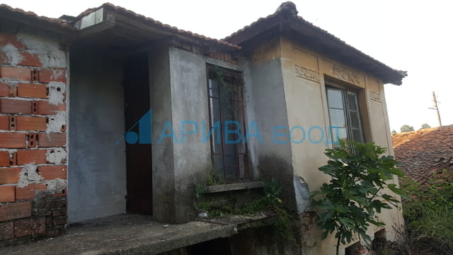Къща в центъра на с. Царева поляна, община Стамболово, village Careva poliana - снимка 4