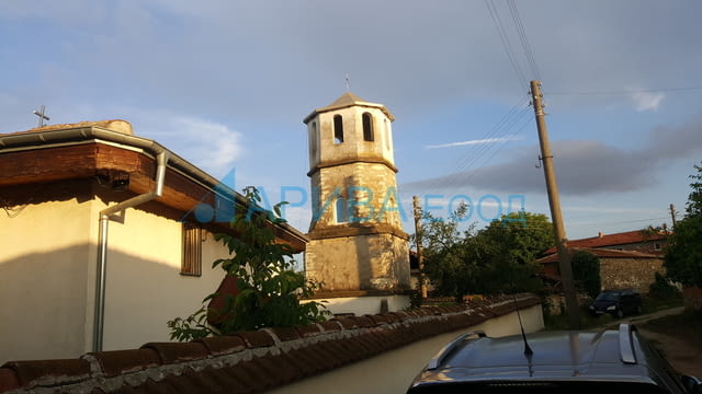 Къща в центъра на с. Царева поляна, община Стамболово, village Careva poliana - снимка 6
