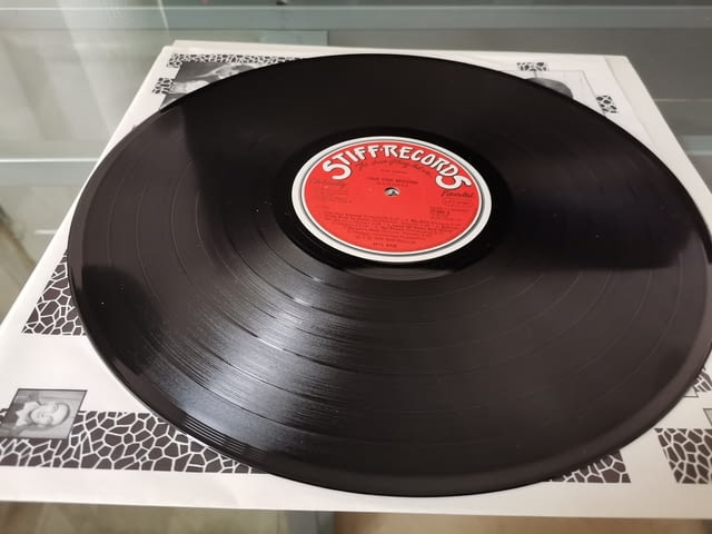 Madness - One Step Beyond - village Kuklеn | Music Goods - снимка 4
