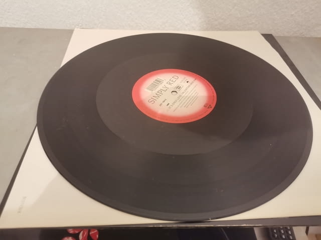 Simply Red – It's Only Love (Valentine Mix) - village Kuklеn | Music Goods - снимка 5