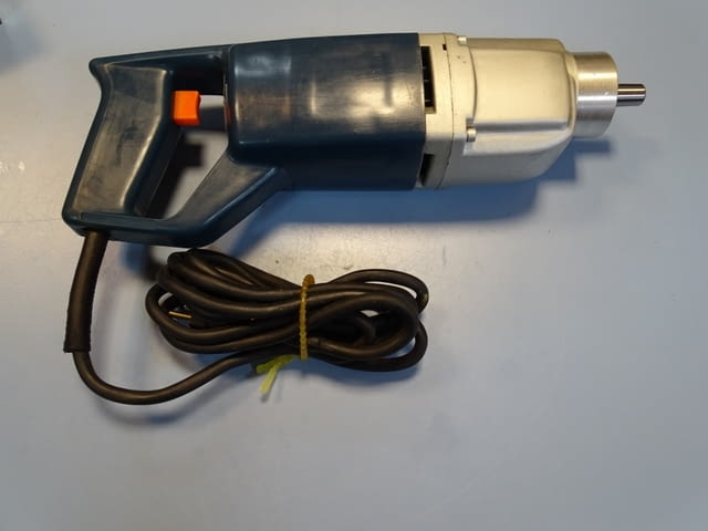 Пробивна бормашина Елпром Ловеч BZ16A 650W 220V, city of Plovdiv | Instruments - снимка 4