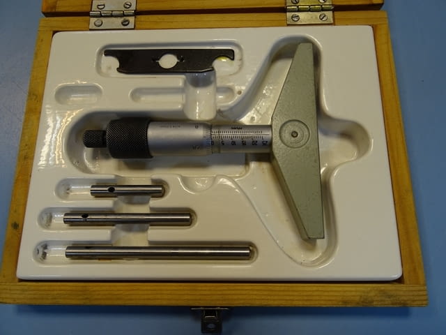 Микрометричен дълбокомер DDR Suhl Мicrometer Depth Gage 0-100mm - снимка 1