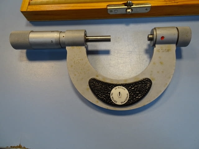 Резбомерен микрометър DDR Suhl Thread Мicrometer 25-50mm, city of Plovdiv - снимка 5