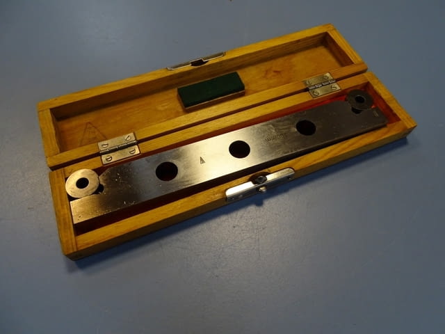 Синусна линия L-200mm Sine Bar DDR - city of Plovdiv | Instruments - снимка 1