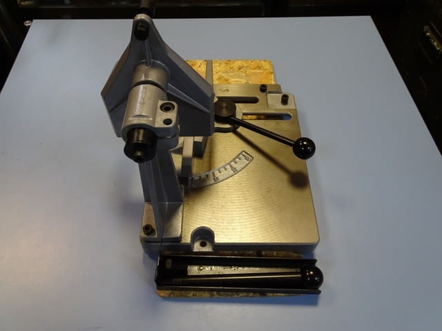 Отрезна стойка за ъглошлайф Bosch 0601999016 cut-off stand, city of Plovdiv - снимка 10