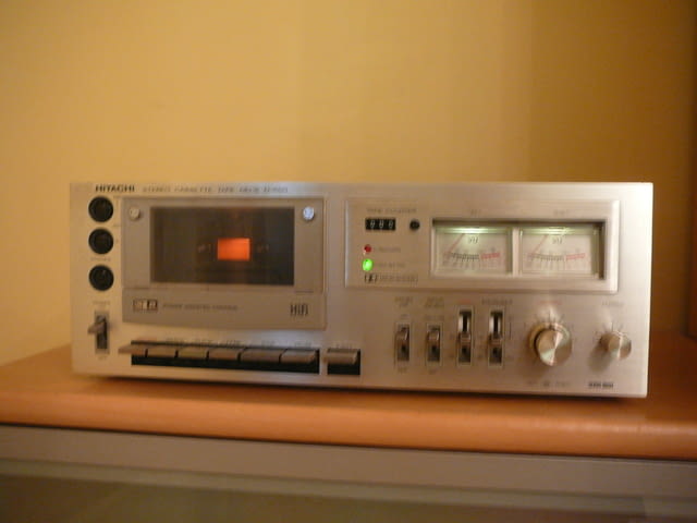Hitachni d-550 - city of Pazardzhik | Amplifiers & Boards - снимка 1