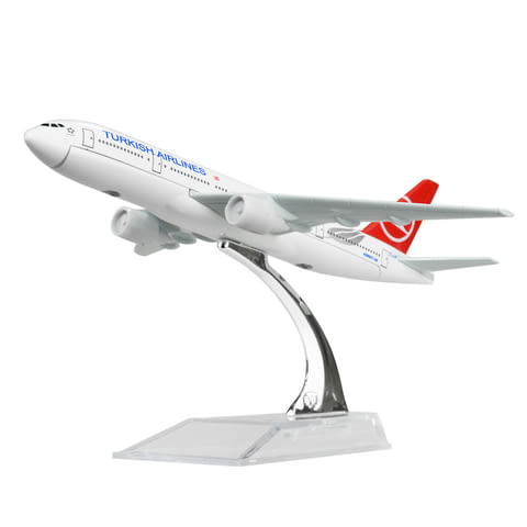 Boeing 777 самолет модел макет Turkish Airlines Истанбул Кушадасъ Анкара Балканите Босфора полет люк - снимка 2