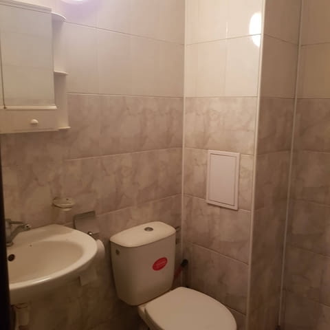 Даваме под наем двустаен апартамент в кв. Южен 2-стаен, 60 м2, Тухла - град Пловдив | Апартаменти - снимка 9