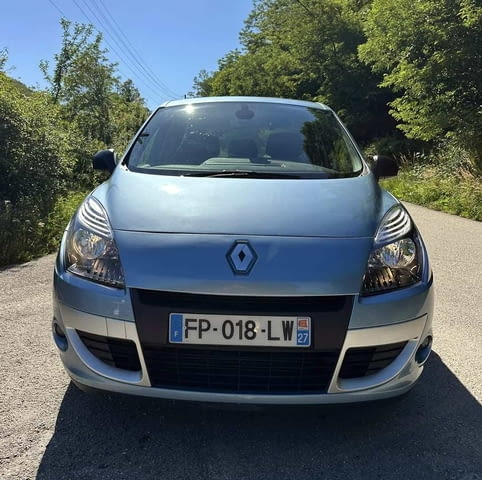 Renault Scenic 1.4tce 16v Бензин, Ръчна, Ван/Миниван - град Троян | Автомобили / Джипове - снимка 2