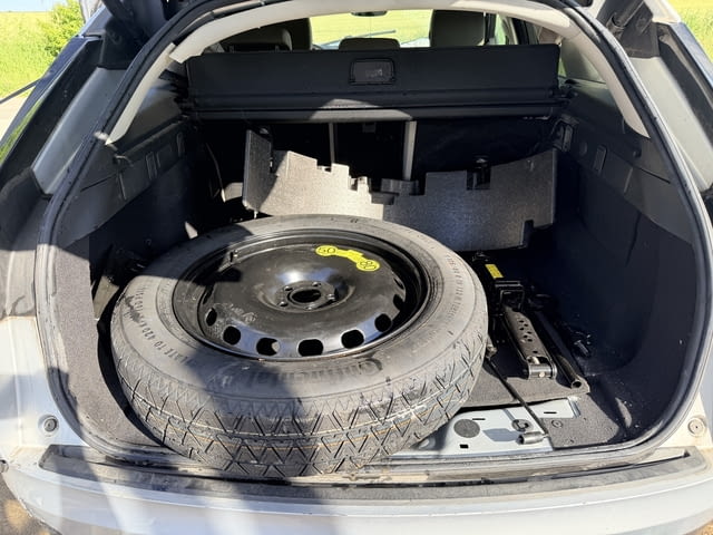 Land Rover Range Rover Velar (L560) 3.0 D дизел/електро DT306 AJ20D6, ск. кутия 8ст. ZF 8HP76, 300кс - снимка 11