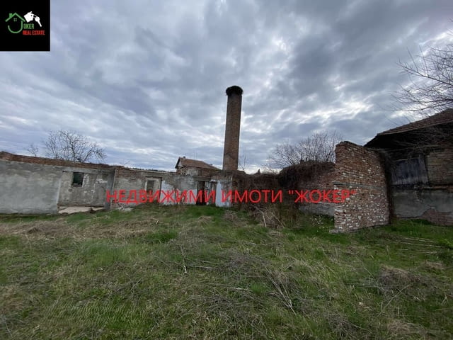 Парцел в регулация в село Балван 1132 м2, За жил.строителство - село Балван | Парцели / Земя - снимка 4