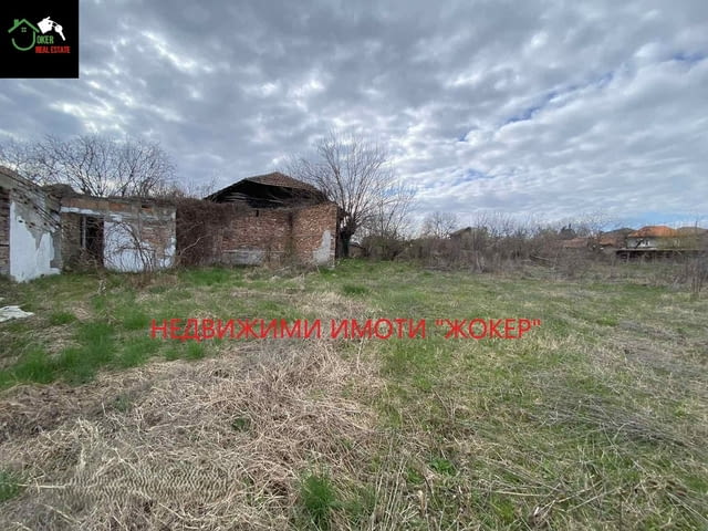 Парцел в регулация в село Балван 1132 м2, За жил.строителство - село Балван | Парцели / Земя - снимка 6