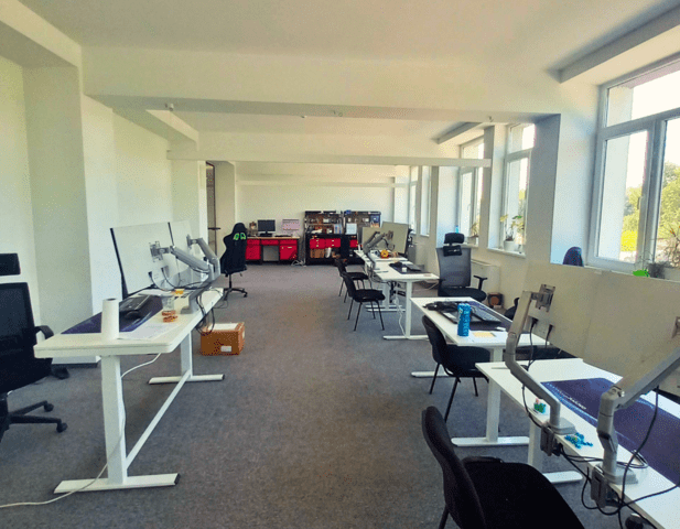 Офис под наем Studio, 82 m2, Brick - city of Varna | Offices - снимка 3
