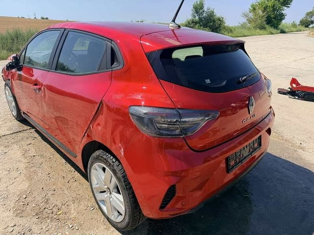 Renault Clio 5 1.0 TCe двигател H4D470, 91 кс., 6 ск., 22 000 км., 2025 г., euro 6E, Рено Клио 5 1.0 - снимка 7