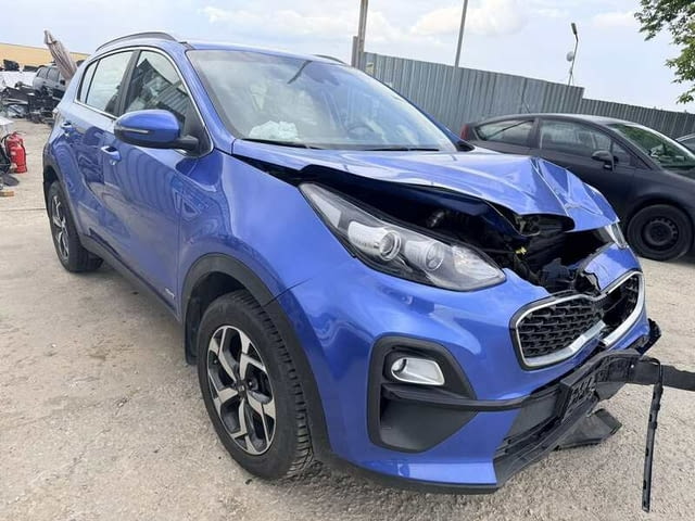 Kia Sportage 1.6 T-GDI AWD двигател G4FJ, M88U ск. кутия 7 ск. автоматик, 4x4, 177 кс., ., 72 000 км. - снимка 2