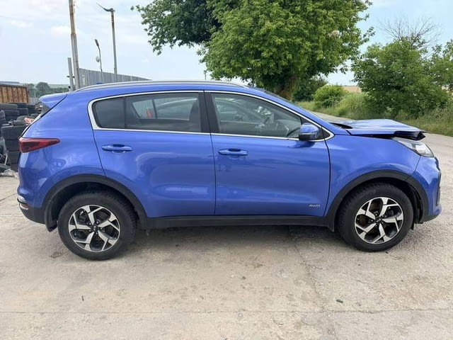 Kia Sportage 1.6 T-GDI AWD двигател G4FJ, M88U ск. кутия 7 ск. автоматик, 4x4, 177 кс., ., 72 000 км. - снимка 3