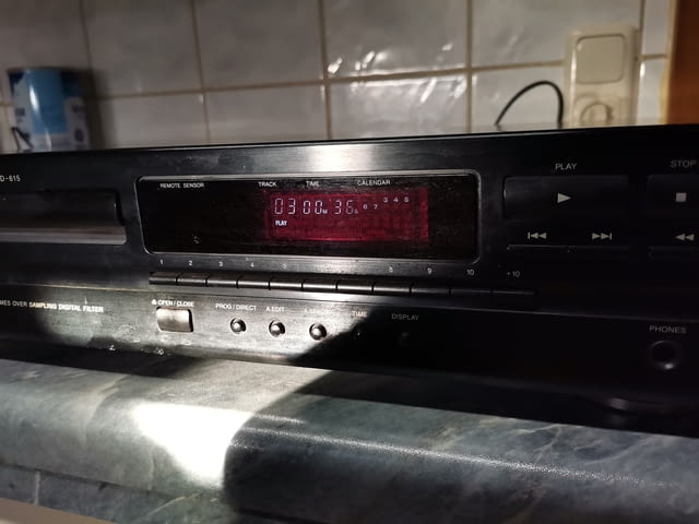 Denon DCD-615 CD-Player - село Куклен | Аудиосистеми - снимка 4