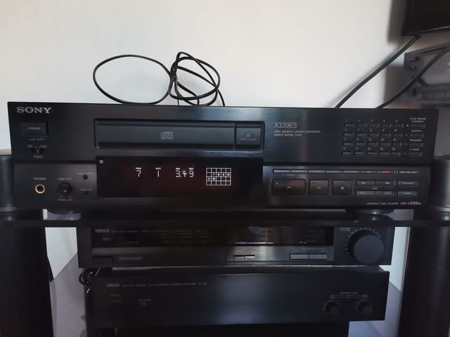 SONY CDP-X339ES Compact Disc Player Sony, Друг - село Куклен | Аудиосистеми - снимка 1