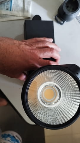 LEDS C4, S.A. лед прожектор - лампа 19W за монтаж на релса , осветително тяло - снимка 6
