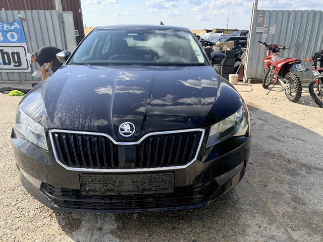 Skoda Superb 2.0 TDI, двигател CRLB, 150 кс., ск. кутия QFZ 6 ск., 2018 г., евро 6B, Шкода Суперб 2, - снимка 2