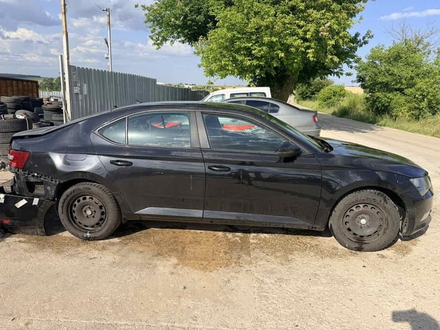 Skoda Superb 2.0 TDI, двигател CRLB, 150 кс., ск. кутия QFZ 6 ск., 2018 г., евро 6B, Шкода Суперб 2, - снимка 4