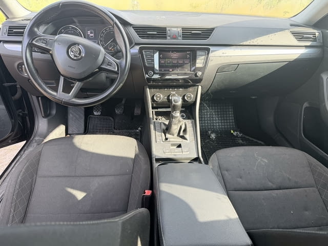 Skoda Superb 2.0 TDI, двигател CRLB, 150 кс., ск. кутия QFZ 6 ск., 2018 г., евро 6B, Шкода Суперб 2, - снимка 9