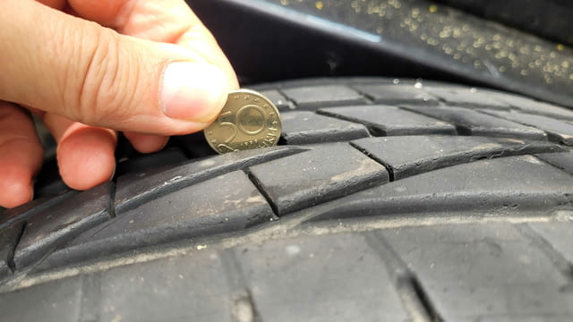 Гума 1 бр. Goodyear – 245 x 45 x 19 – Run Flat, град Пловдив | Гуми / Джанти - снимка 8