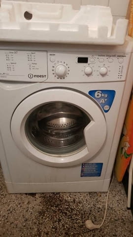 Продава се пералня втора употреба Indesit, в добро състояние, град Пловдив - снимка 2