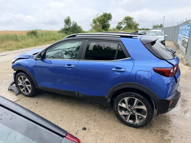 Kia Stonic 1.0 T-GDi двигател G3LF 120 кс., бензин/електро, автоматик 7 ск., 46000 км., 2022 г., eur - снимка 5
