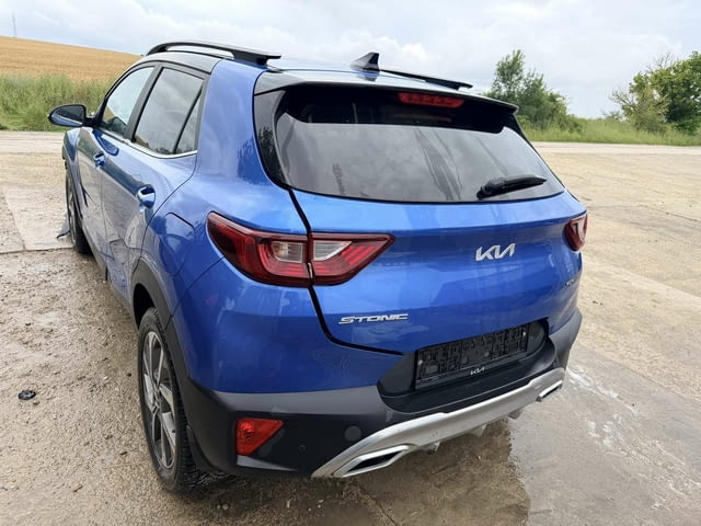 Kia Stonic 1.0 T-GDi двигател G3LF 120 кс., бензин/електро, автоматик 7 ск., 46000 км., 2022 г., eur - снимка 6