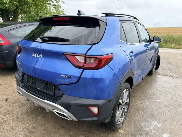 Kia Stonic 1.0 T-GDi двигател G3LF 120 кс., бензин/електро, автоматик 7 ск., 46000 км., 2022 г., eur - снимка 8