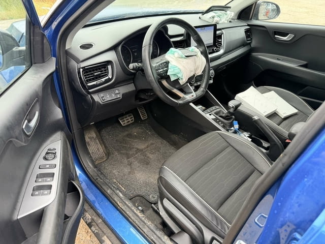 Kia Stonic 1.0 T-GDi двигател G3LF 120 кс., бензин/електро, автоматик 7 ск., 46000 км., 2022 г., eur - снимка 9