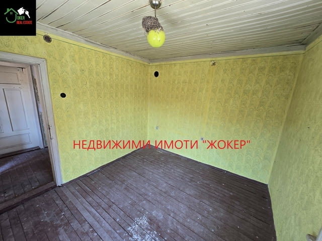 Къща с двор в село Добри дял 2-етажна, Гредоред, 80 м2 - село Добри дял | Къщи / Вили - снимка 10