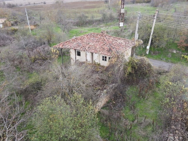 Продавам къща в с. Ловец 1-floor, 70 m2 - city of Varbitsa | Houses & Villas - снимка 4