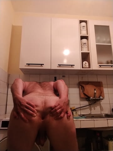 Търя си Надарени Активни Мъже Deep Throat, Licking the balls, Multiple Cummings, S/M, Cumming in the mouth, Brown, 84 kg - city of Sofia | Men looking for Men - снимка 1