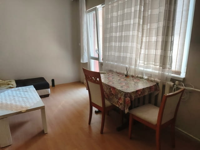 Даваме под наем едностаен апартамент в Тракия 1-стаен, 37 м2, Панел - град Пловдив | Апартаменти - снимка 2