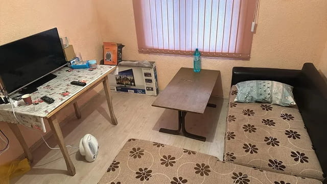 Давам под наем самостоятелна стая със санитарен възел обзаведена в К.Париж - снимка 5