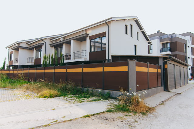 Green Houses 1 3-floor, Brick, 219 m2 - city of Haskovo | Houses & Villas - снимка 9