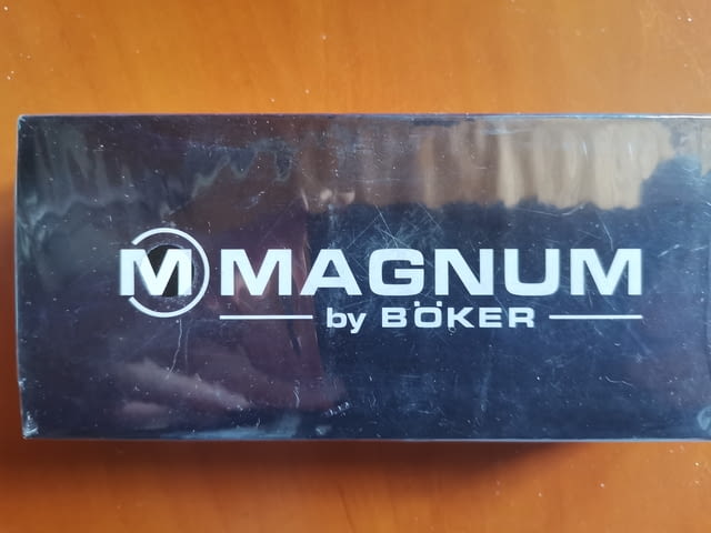 Böker Magnum stabiles Crusader Taschenmesser Kreuzdesign Kreuz Gothic - снимка 3