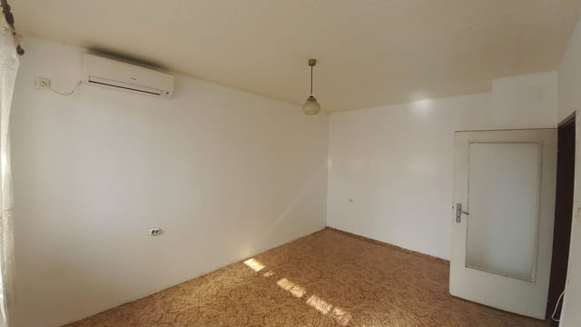 Продаваме двустаен апартамент в кв. Каменица 1 2-стаен, 68 м2, ЕПК - град Пловдив | Апартаменти - снимка 1