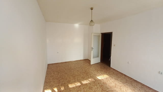 Продаваме двустаен апартамент в кв. Каменица 1 2-стаен, 68 м2, ЕПК - град Пловдив | Апартаменти - снимка 2