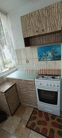 Четиристаен, след основен ремонт, среден етаж в Кайсиева градина - снимка 3