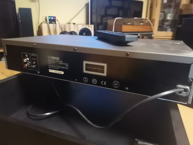 Yамаха CDX-396 CD Player с дистанционно Yamaha, Other, Remote control - village Kuklеn | Audio Systems - снимка 7