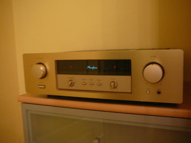 Accuphase e-210 - град Пазарджик | Ресийвъри / Усилватели - снимка 2