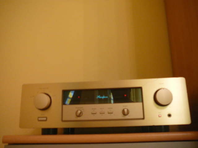 Accuphase e-210 - град Пазарджик | Ресийвъри / Усилватели - снимка 4