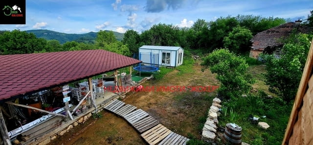 Къща с двор в село Бадевци 2-етажна, Гредоред, 96 м2 - село Бадевци | Къщи / Вили - снимка 10